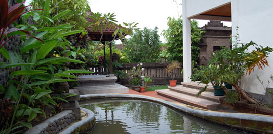 luxury villas in Bali